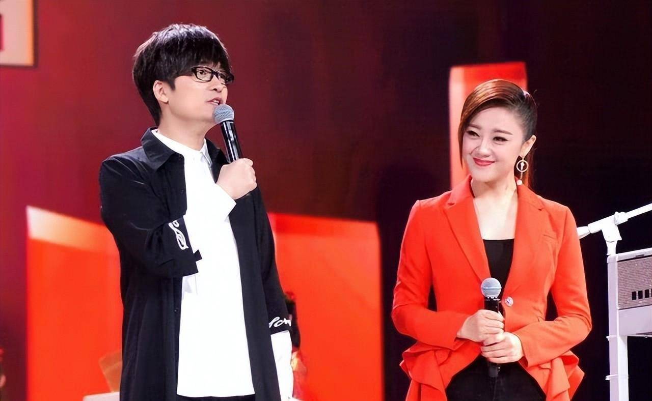 从搭档到夫妻,再到如今形同陌路,结局让人唏嘘不已_王小玮_音乐_小海