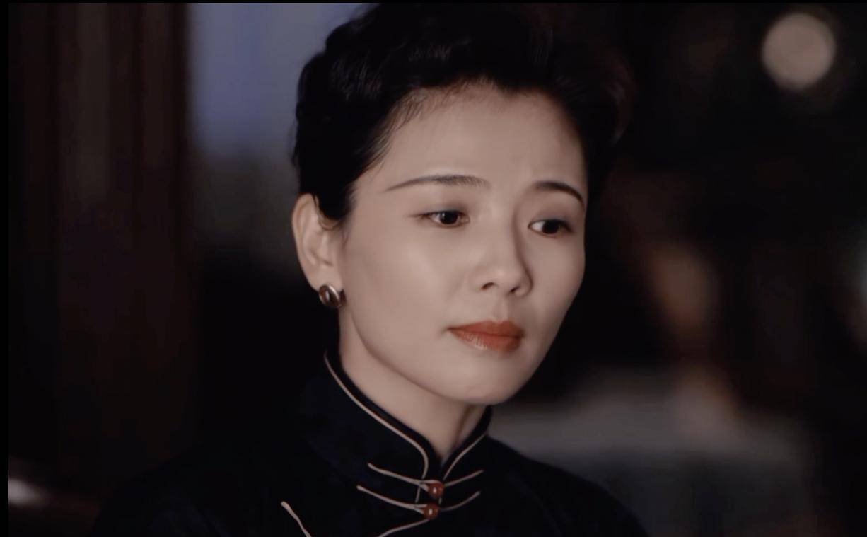 《大决战》中,刘涛搭档王劲松老师,饰演蒋介石的妻子,民国第一夫人