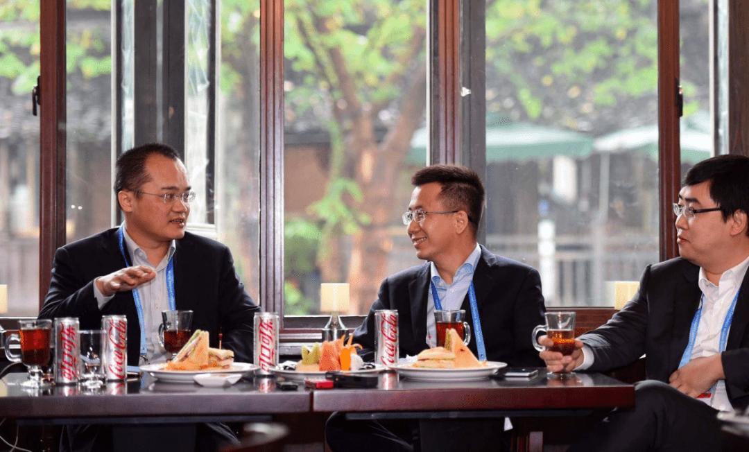 80后张一鸣:创业四次失败,第五次从零到身价千亿_发展_公司_王兴