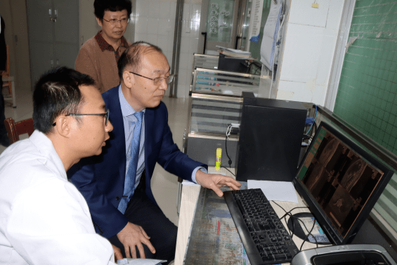 "跨越山海援疆情"---新疆喀什英吉沙县人民医院签约济医附院骨科联盟