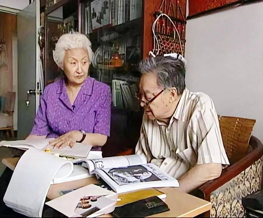 黄宗英:一生结4次婚,68岁嫁著名作家,晚年丧子_黄宗汉_上海_郭元彤