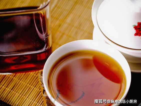 茶汤上出现油脂是什么原因？