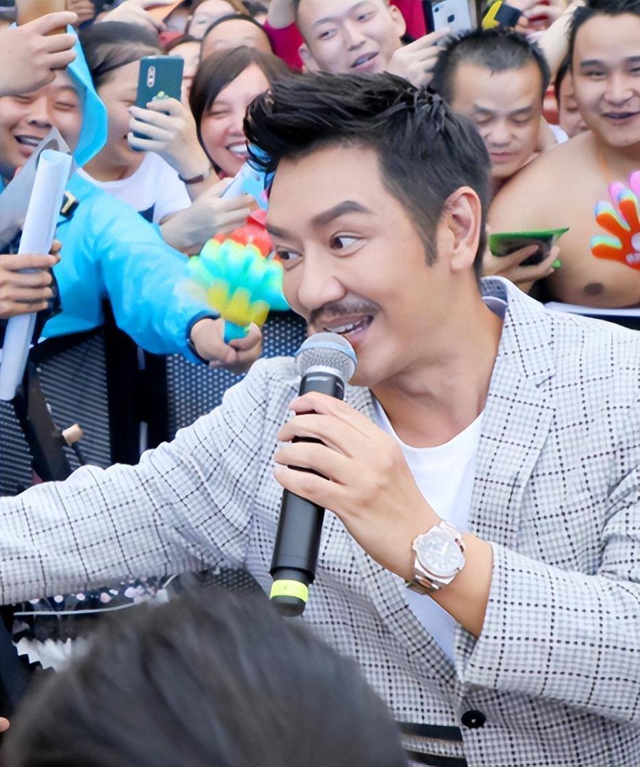 看完这8位老牌男神的近照,你就知道了_郭晋安_陈浩民_古天乐
