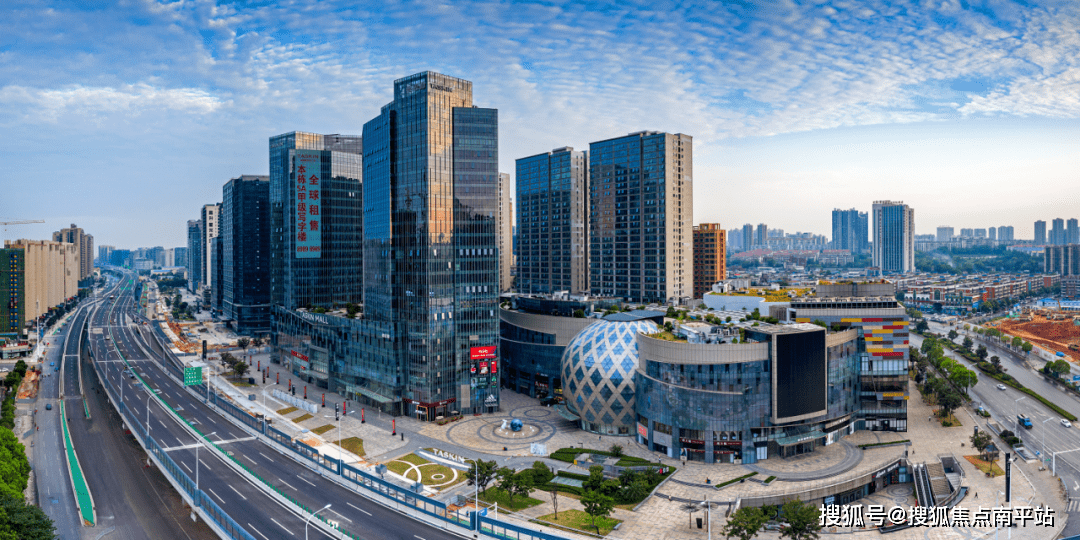 长沙绿城新作【绿城·桂语云著】 双地铁旁 | 优学府畔 | 24小时售楼