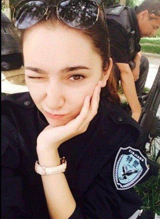 最美女特警,也叫迪丽热巴,但比明星漂亮_女生_应急_巡逻