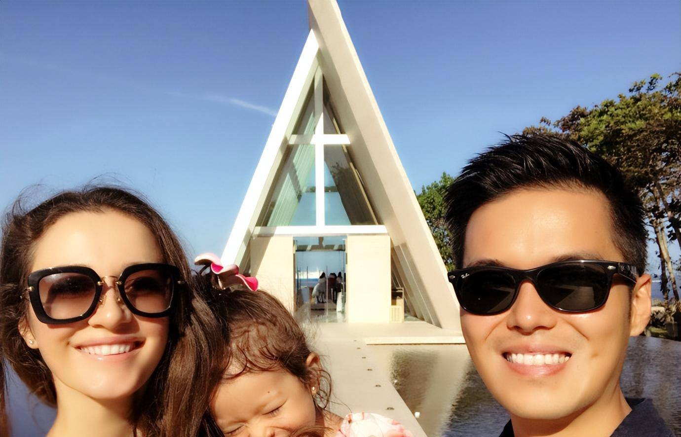 最美乌克兰艺体冠军,为爱改变国籍嫁到中国,37岁生二胎仍似少女_瑞莎