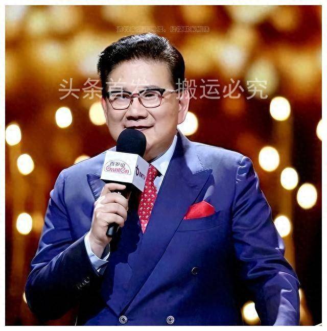 从"上海第一主持人"沦为全网笑柄,曹可凡为何会败光观众缘?