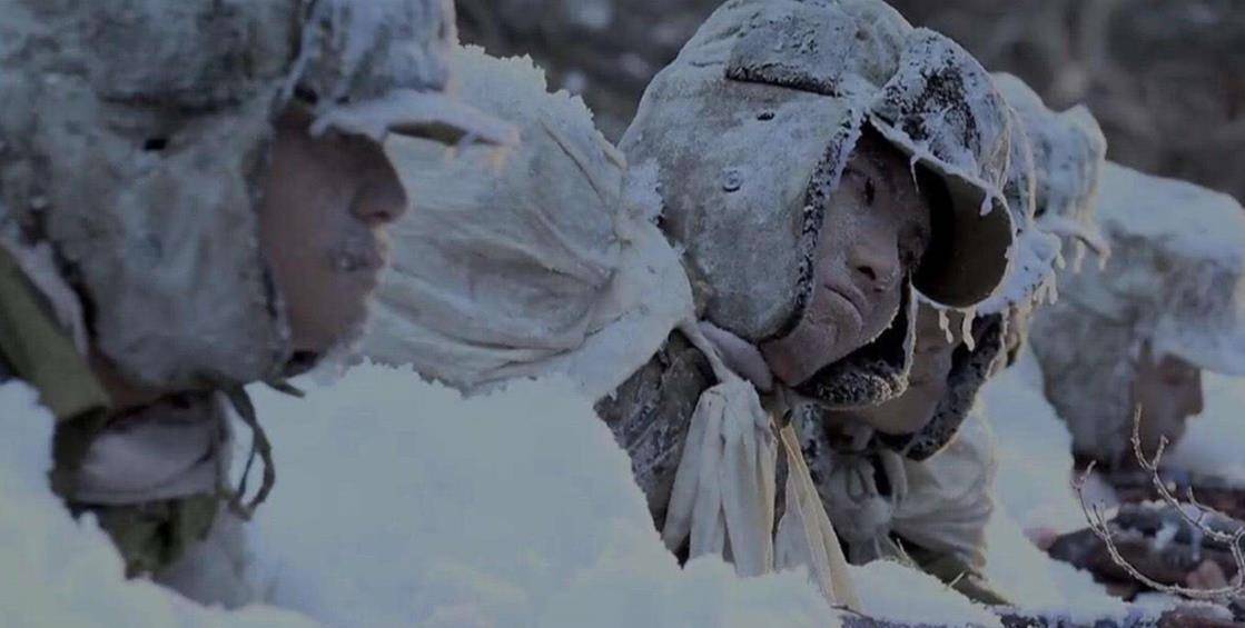 长津湖伍万里原型:藏在雪地三天三夜,四肢被截,是冰雕连幸存者_周全弟
