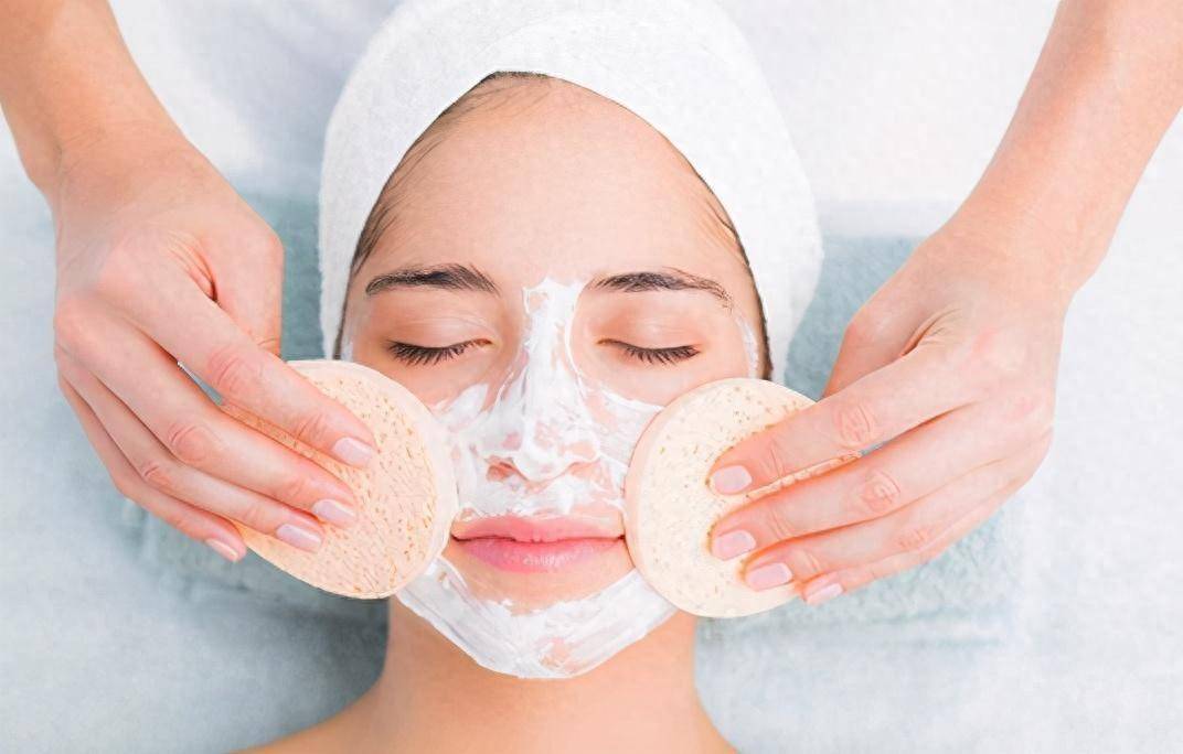 一,合理饮食,由内而外滋养肌肤饮食是影响肌肤健康的关键因素之一.