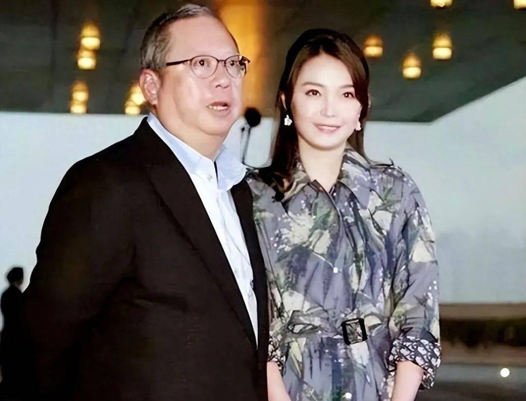 不逊于朱玲玲的富家小姐:与王祖贤联?