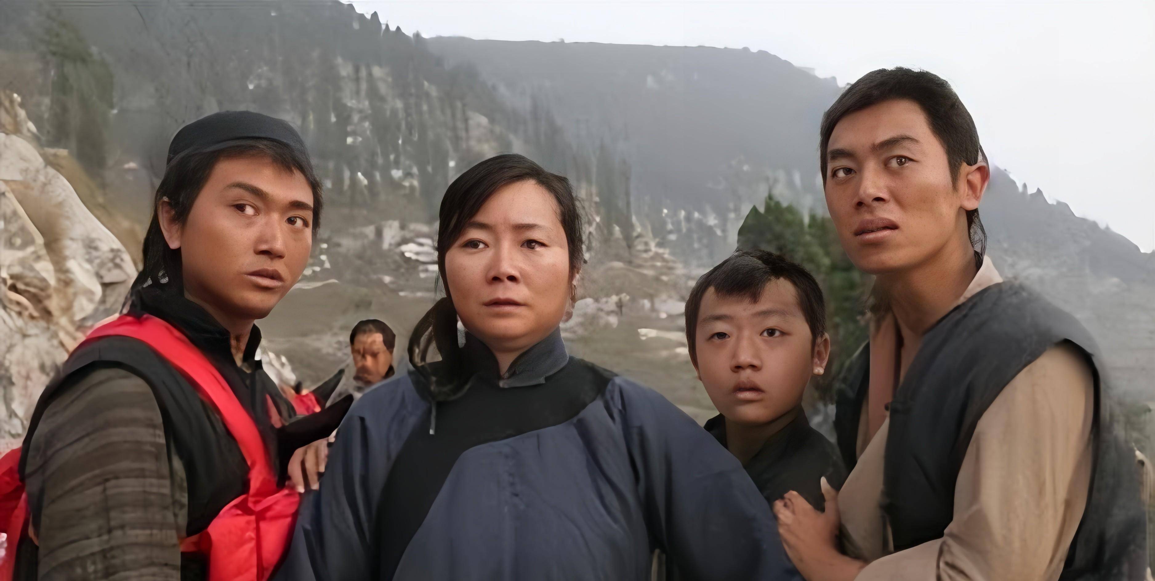 《闯关东》一闪而过的5位客串,都是国家一级演员,演技不输主角_仙儿