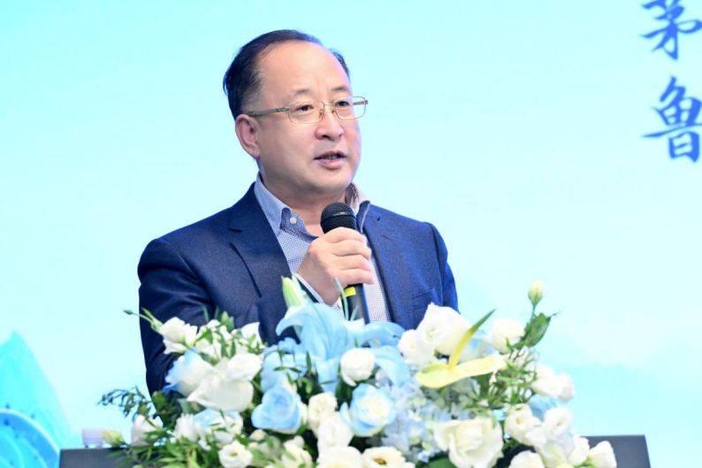 牵手"茅奖""鲁奖"组最强cp,青花郎登顶"文界第一"_郎酒_文学_中国作家