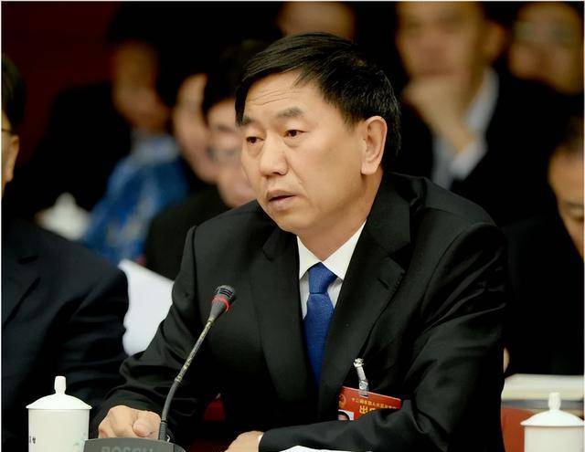 16年大陆纪录片在台湾上映,主角是山西一市长,柯文哲:太震撼了_耿彦波