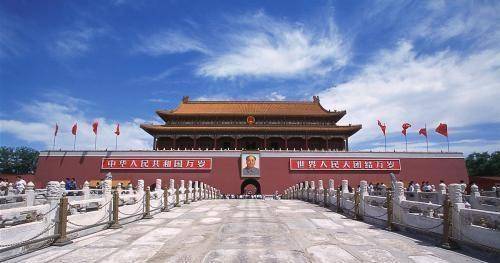 作为北京故宫城门,中国国家象征的天安门,到底是谁设计的呢?