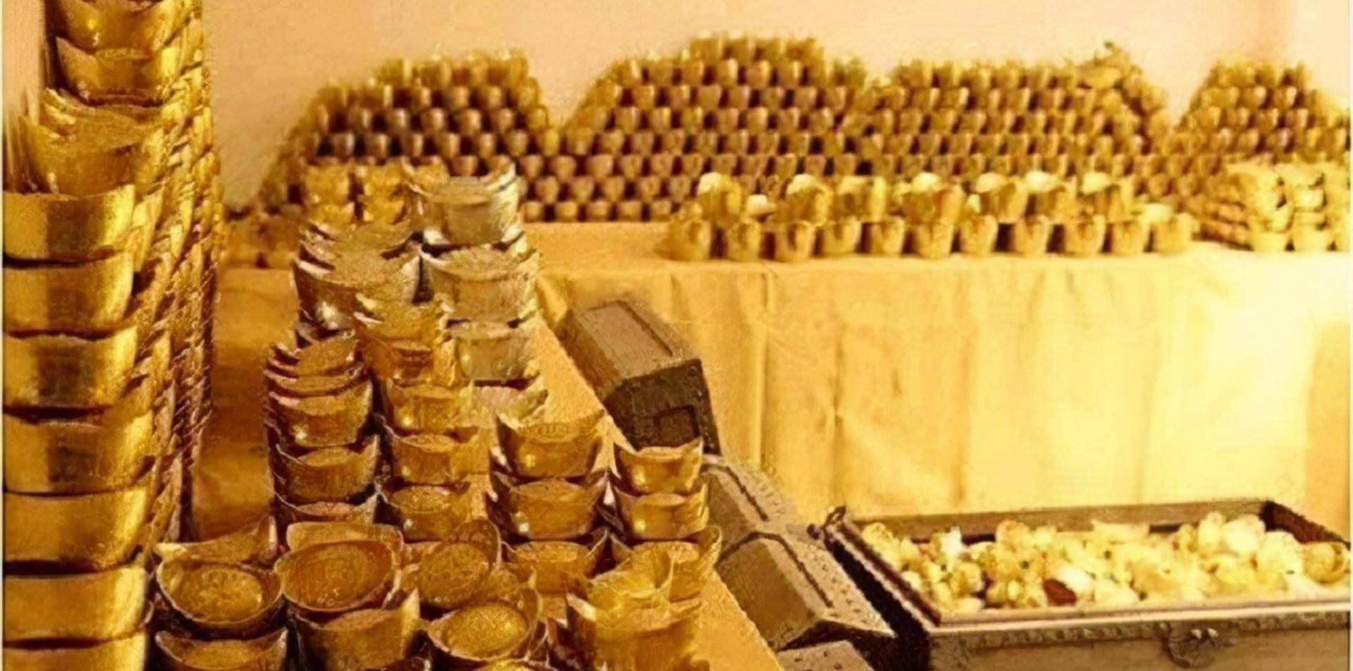 80年代山西农民砍柴发现藏金洞,拿2块金砖到银行兑换,当场被抓_老杨