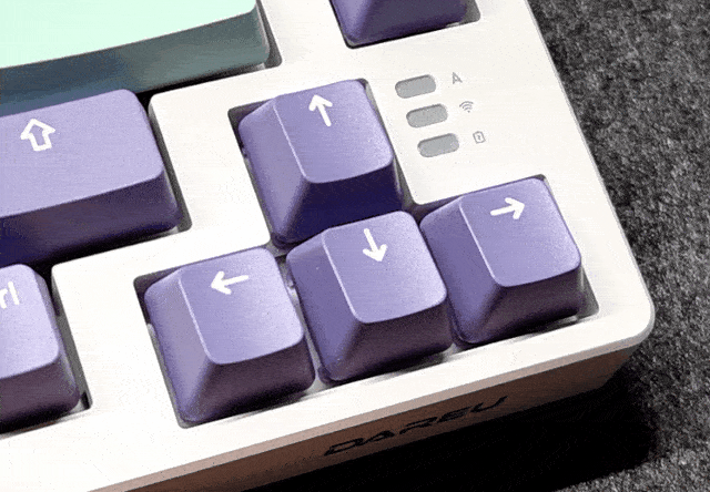 这人为了打游戏竟然做到这份上?!轻盈小巧,电竞利器!