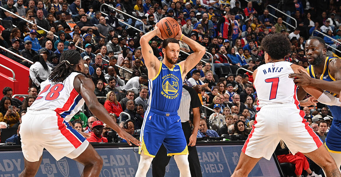 库里34分 坎宁安21 5 勇士客场战胜活塞_助攻_篮板_连败