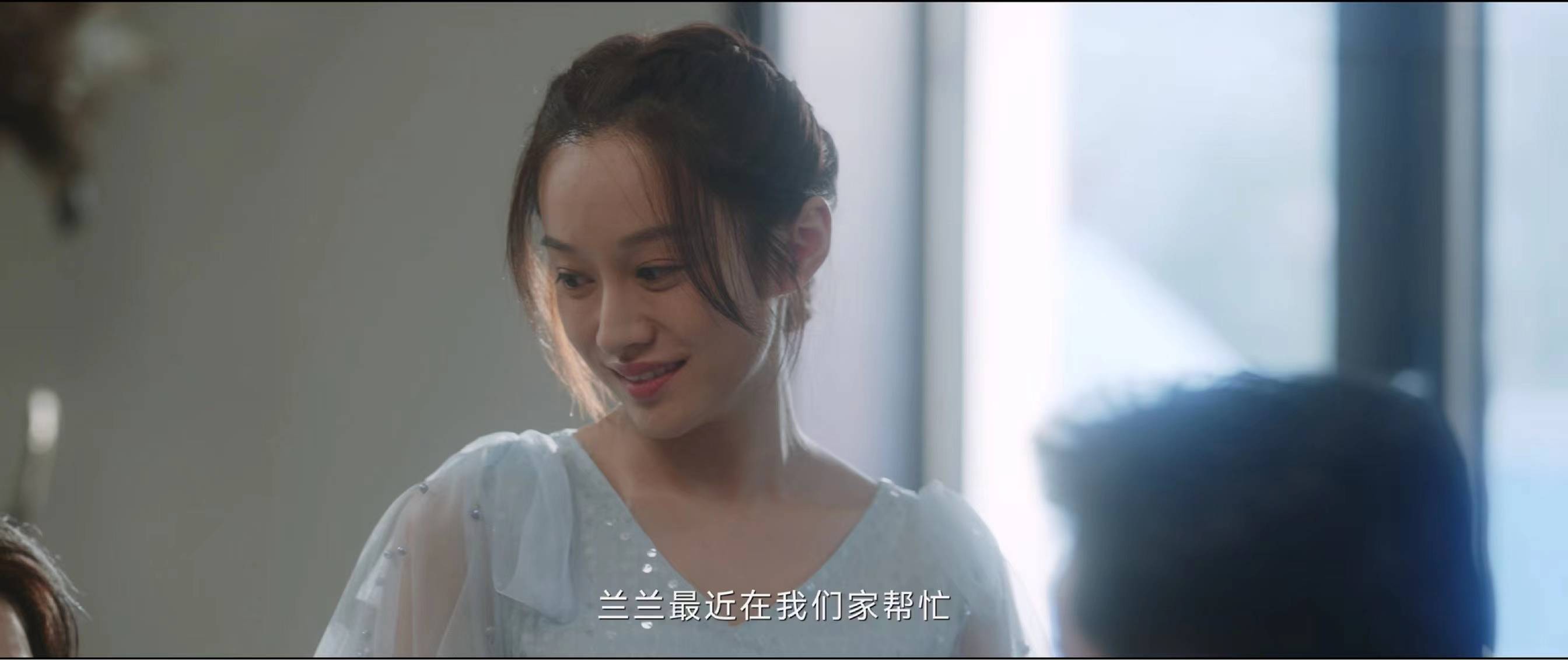 《无所畏惧》小保姆露出了狐狸尾巴,她果然不简单_罗英_工作_时候