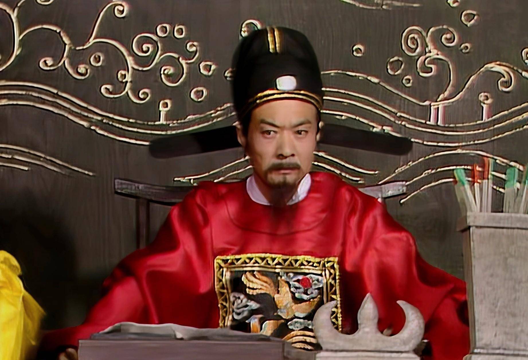 新旧两版《红楼梦》男演员颜值对比,高下立见_vs_于小彤_欧阳奋强