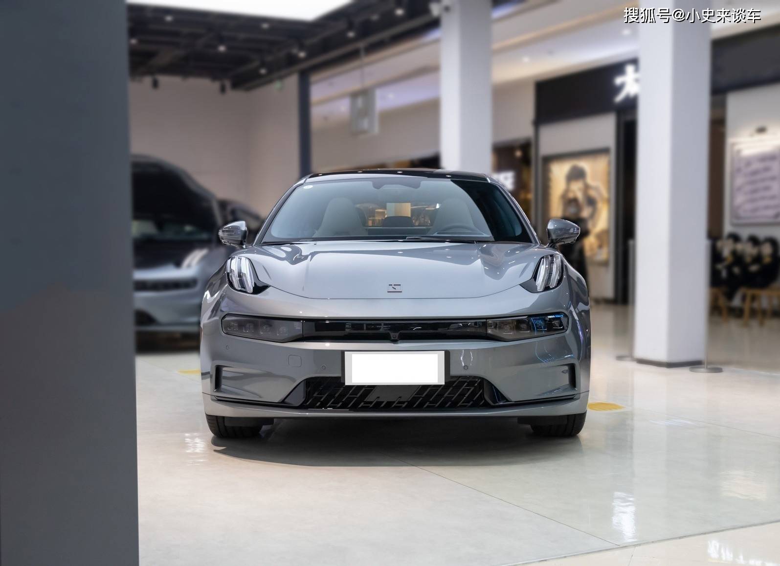 首款纯电续航达1032km的掀背轿跑!