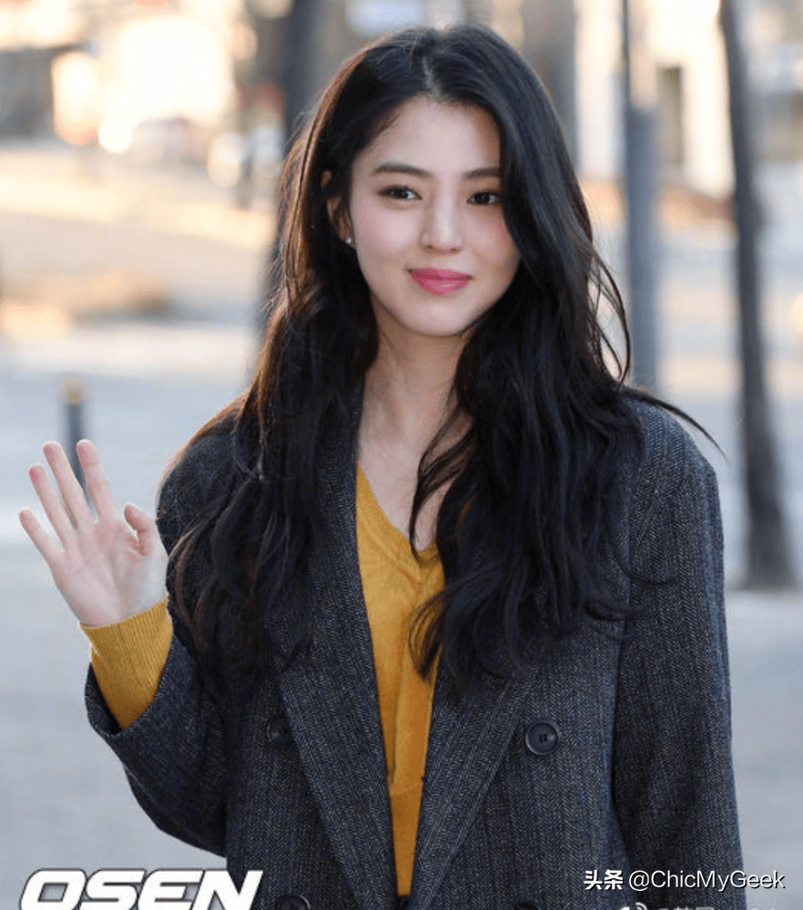 最女子子韩素希:富家千金长相生活却坎坷,走红后还要给母亲还债_奶奶