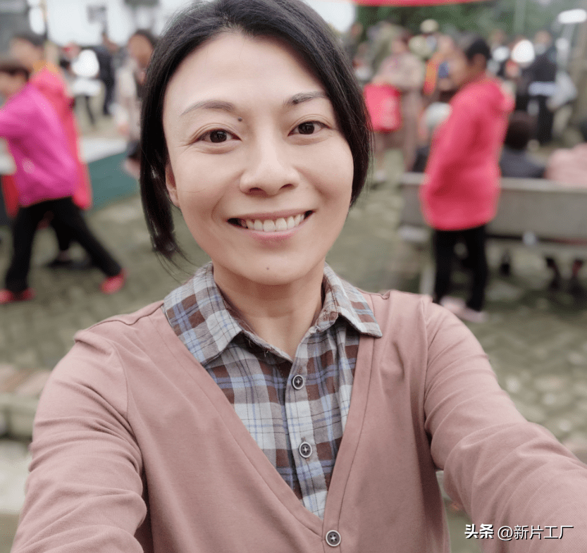 "换脸式"出圈,茹天凭此走红_招娣_干妈_女儿