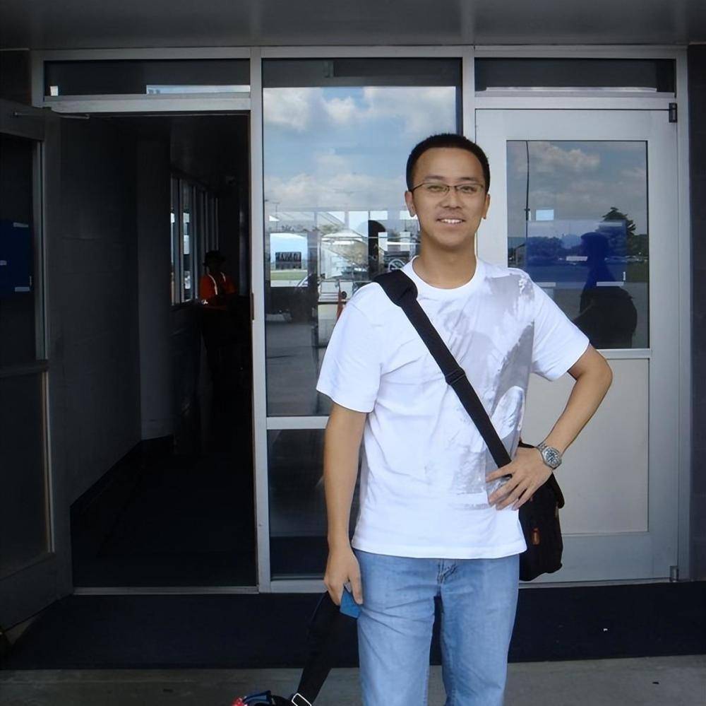 留美博士爱而不得,当众将对方斩首,被捕时微笑称:得不到就毁掉