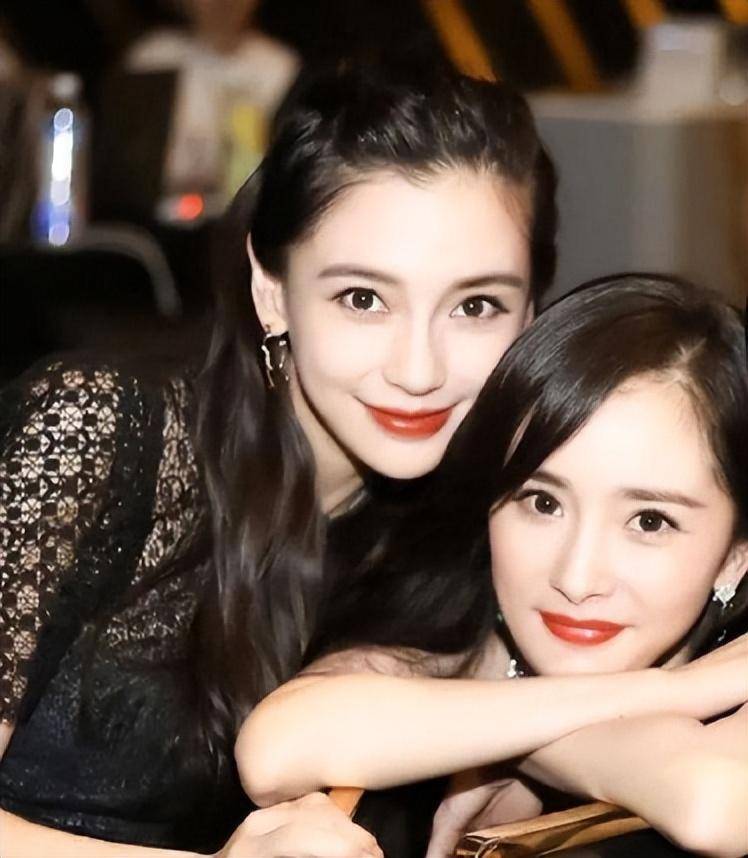 "虚红花瓶"杨颖:香艳手段攀上黄晓明,分手后参加综艺被边缘化_baby