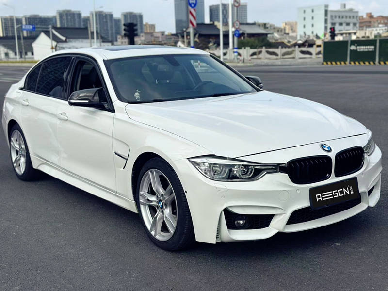 19款宝马320li依旧搭载着b48b20c的2.