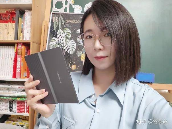 阅读“掌中宝”,汉王电纸书打开更小、更轻、更便携的阅读方式!