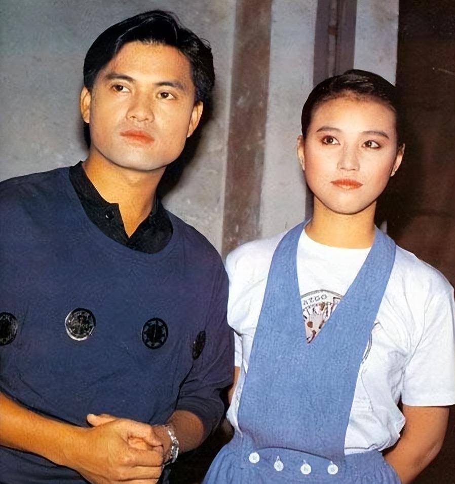 吕良伟:和周海媚,邝美云有过一段情,3婚娶女富商,56岁才当爸_父母