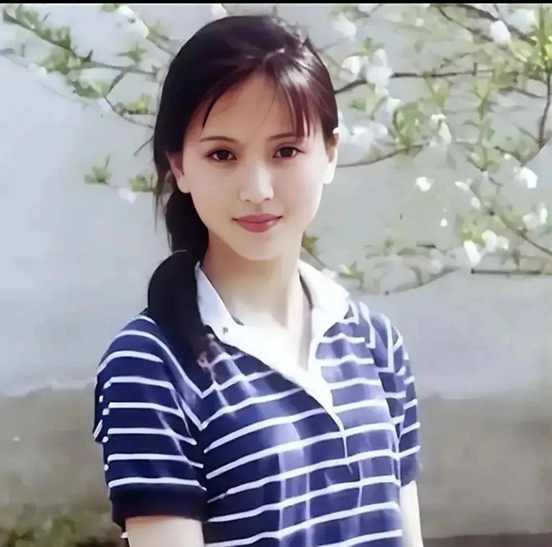 演小白菜一夜成名,曾经江南第一美女,遭"守寡"后被骂:长得太丑_陶慧敏