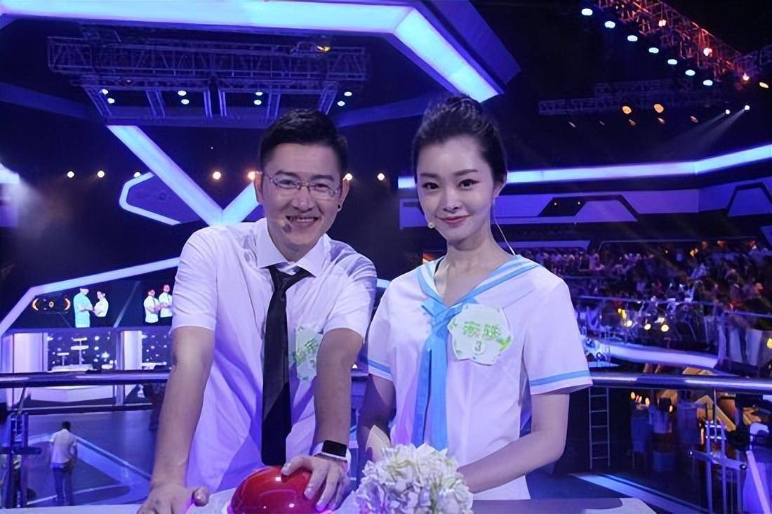 "铁锤妹妹"宋轶的另类走红史,绯闻男友从未间断_爱情_因为_恋情