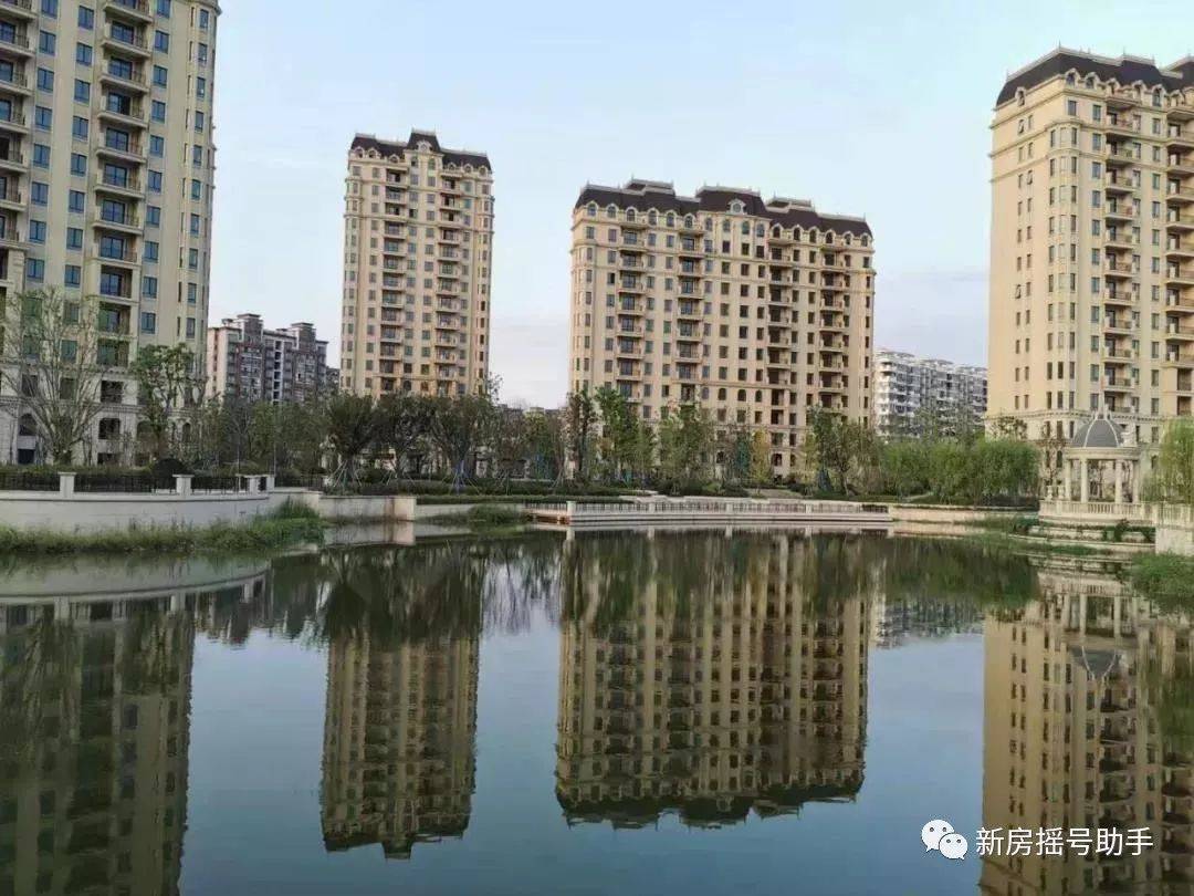 上海经纬至臻豪庭售楼处丨至臻豪庭值得买吗丨至臻豪庭优缺点丨户型图