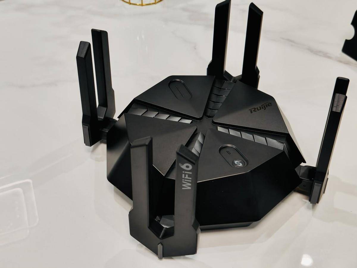 3重电竞加速，全屋覆盖穿墙王，锐捷天蝎电竞路由器体验