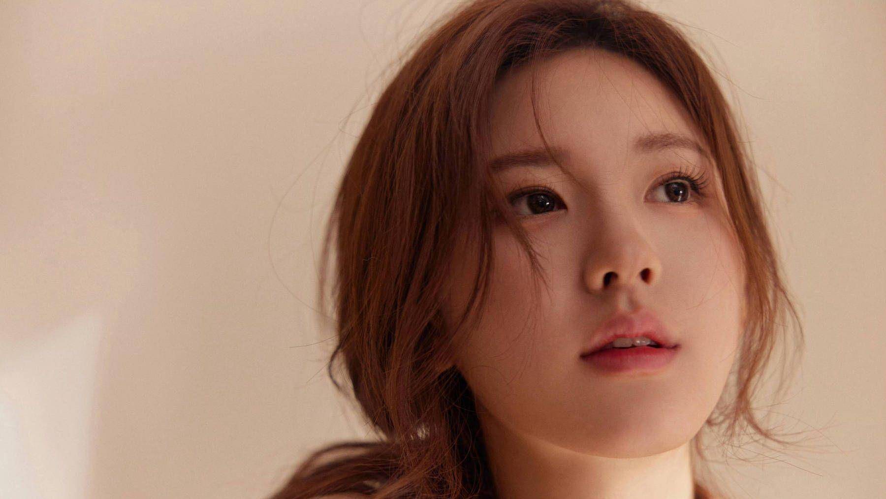 思绝美米色性感睡衣写真,勾引灵魂的纯粹欲望,天真,明亮又灵动的眼神