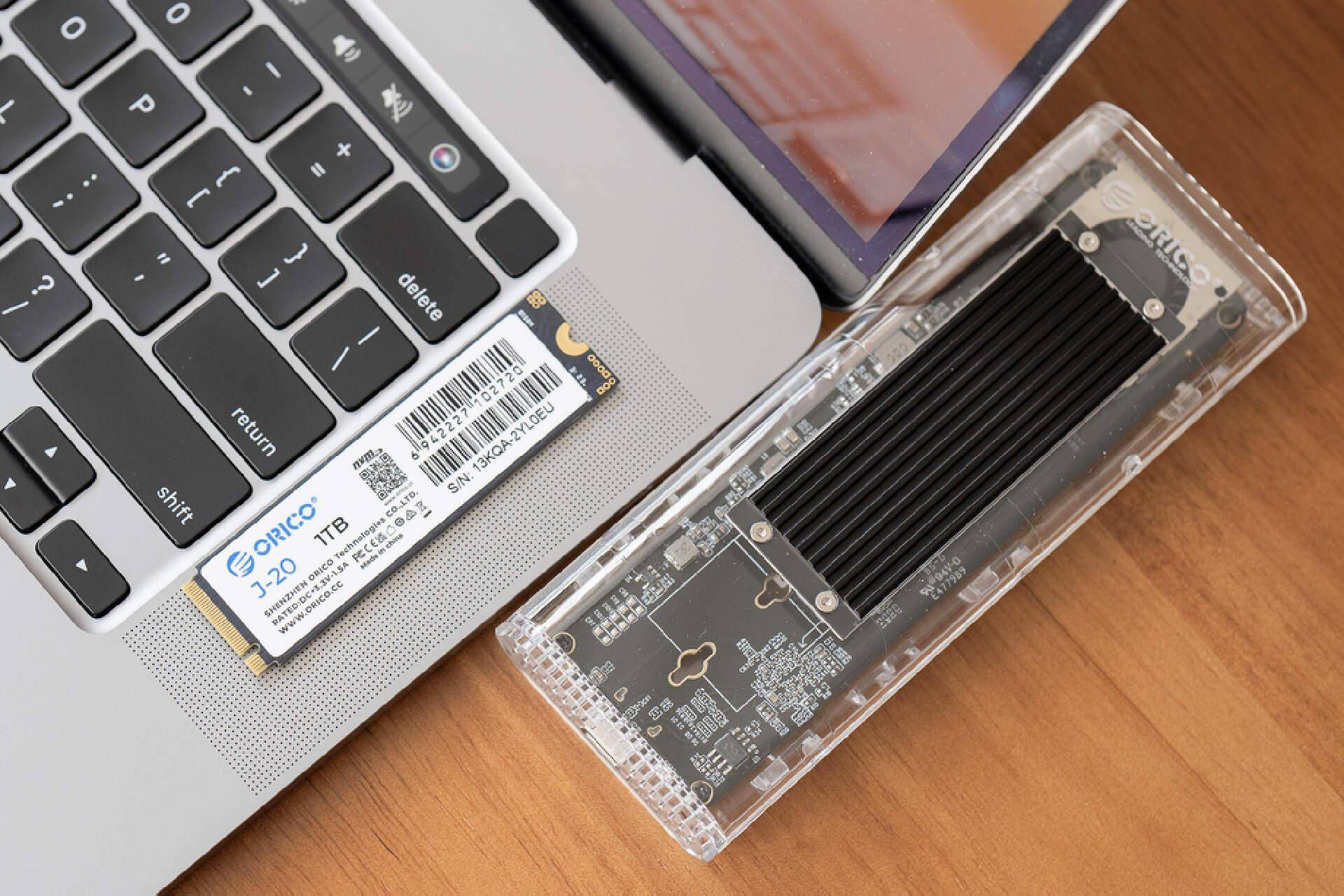 透明美学,性能拉满!奥睿科硬盘套装上手体验