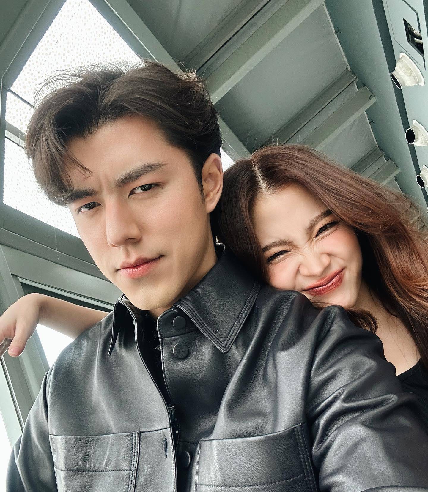 泰国情侣nine&baifern新加坡合体撒狗粮!_网友_单身_评论