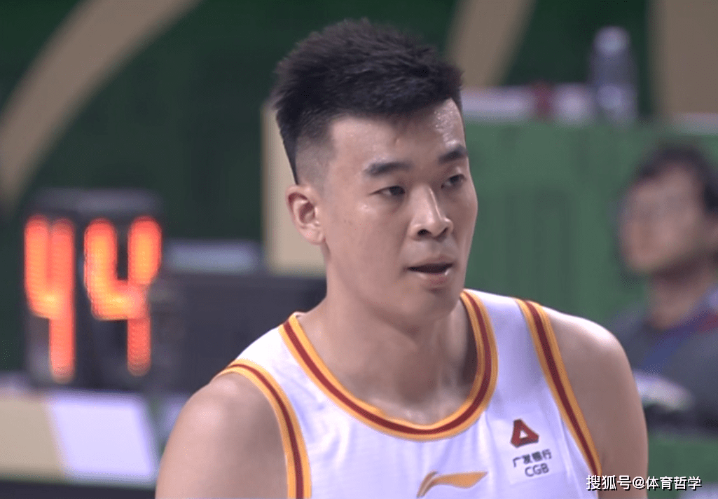 怒砍0分0板0助攻,坑惨了球队_李慕豪_深圳队_北京队