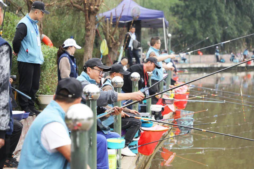 大屏障森林公园钓鱼图片