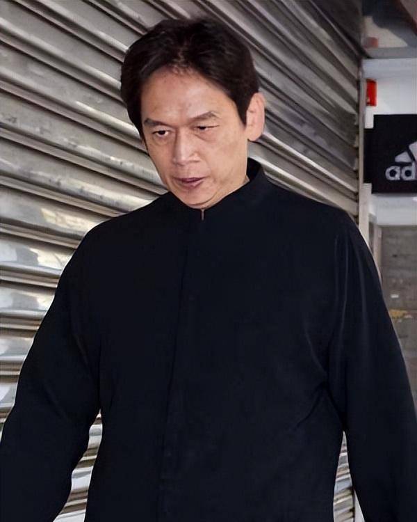 压制李宗盛,周华健多年,现今唯一"三金歌王",为何内地无人知_殷正洋