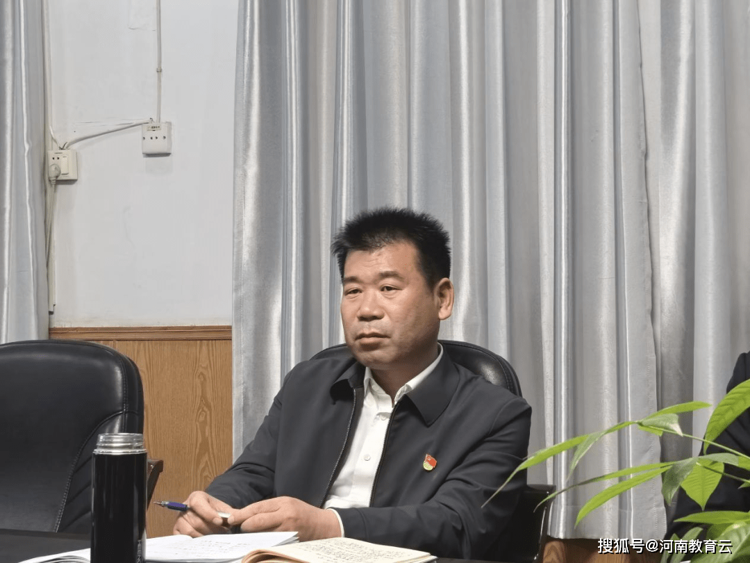 驻马店市二高党委理论学习中心组围绕深化课改进行集中学习_改革_教育