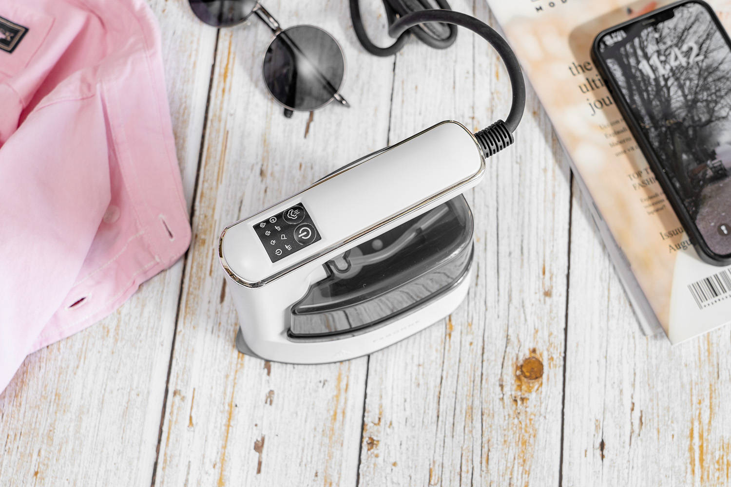 早用上这款挂烫机,咋会熨坏两件千元衬衫,这真是居家必备小神器