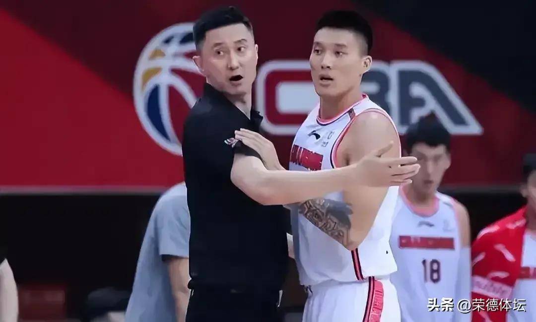 面对旧主直接反目,没有杜锋的精心培养,曾繁日或已