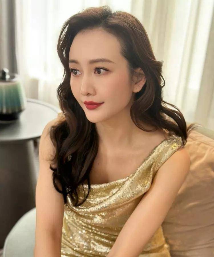 王鸥怀孕风波升级!