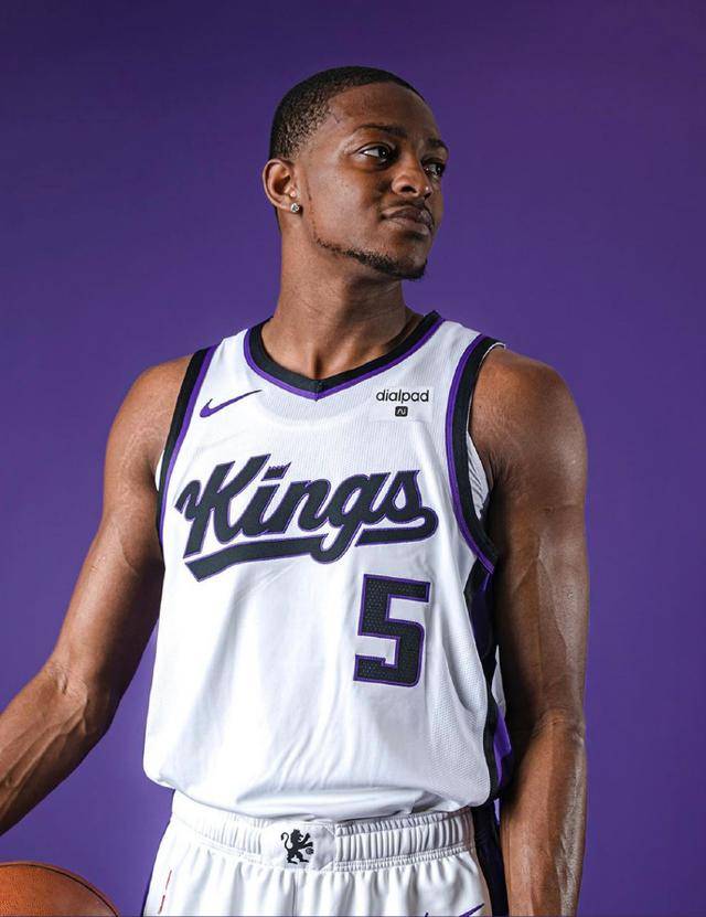 惊!国王福克斯复出绝杀骑士,超勇士升至西部第六