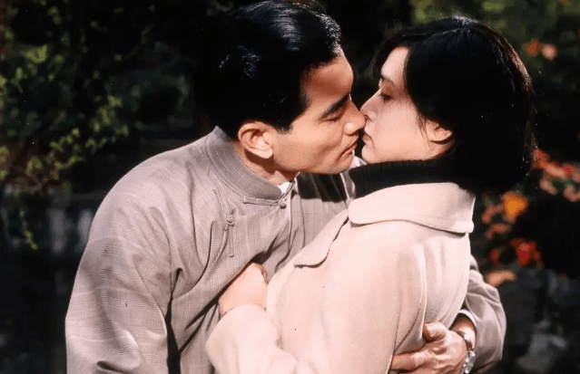 周迅倾慕,陈红痴迷,63岁的他,却更喜欢撩猫逗狗_赵文瑄_时候_日子