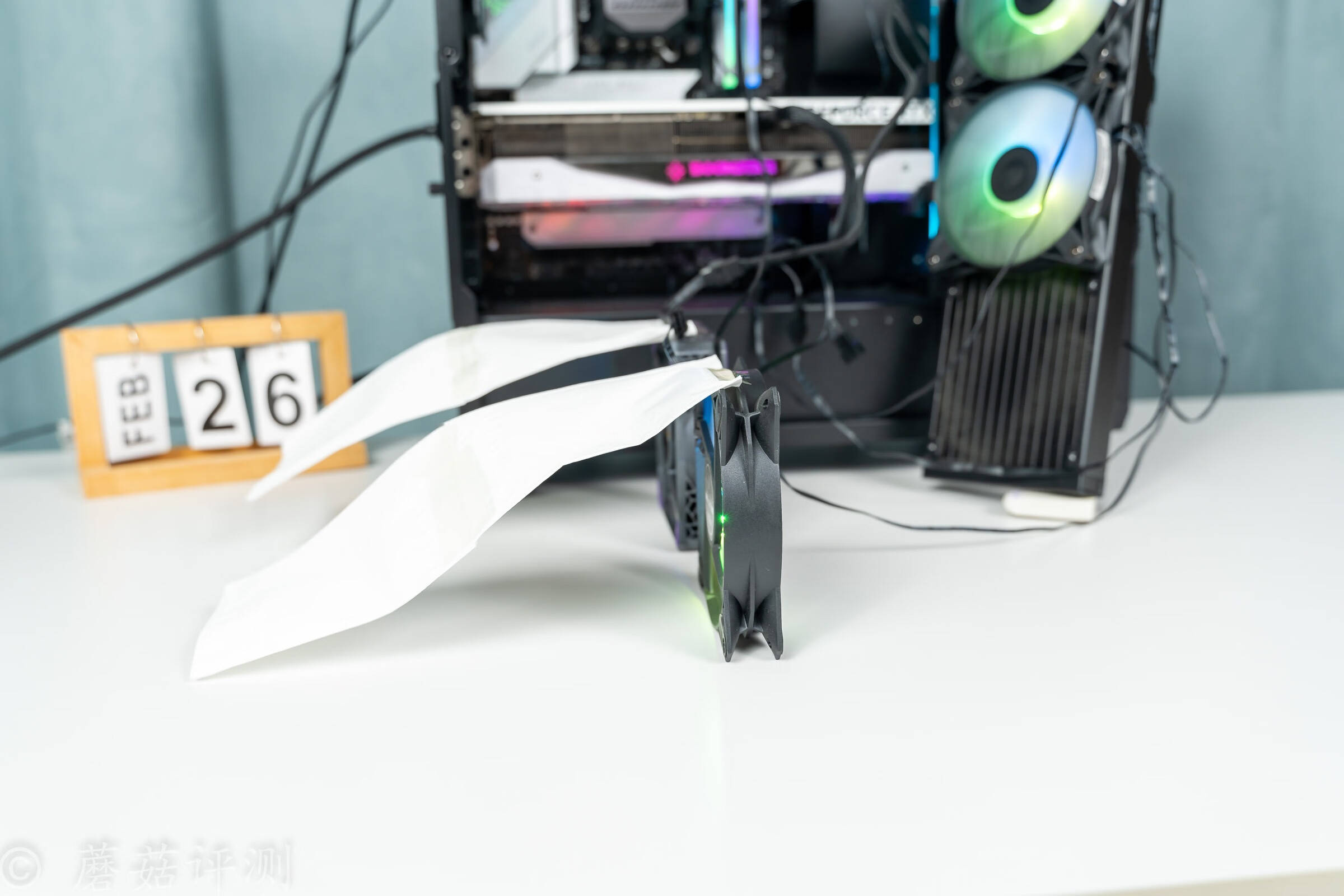 振华megacool巨风12cm机箱风扇 评测