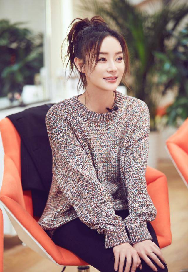 被32岁袁姗姗惊艳了!