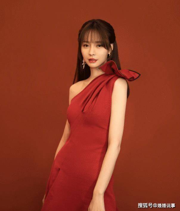 沈梦辰应该是大家都非常熟悉的主持人_杜海涛_刘海_五官